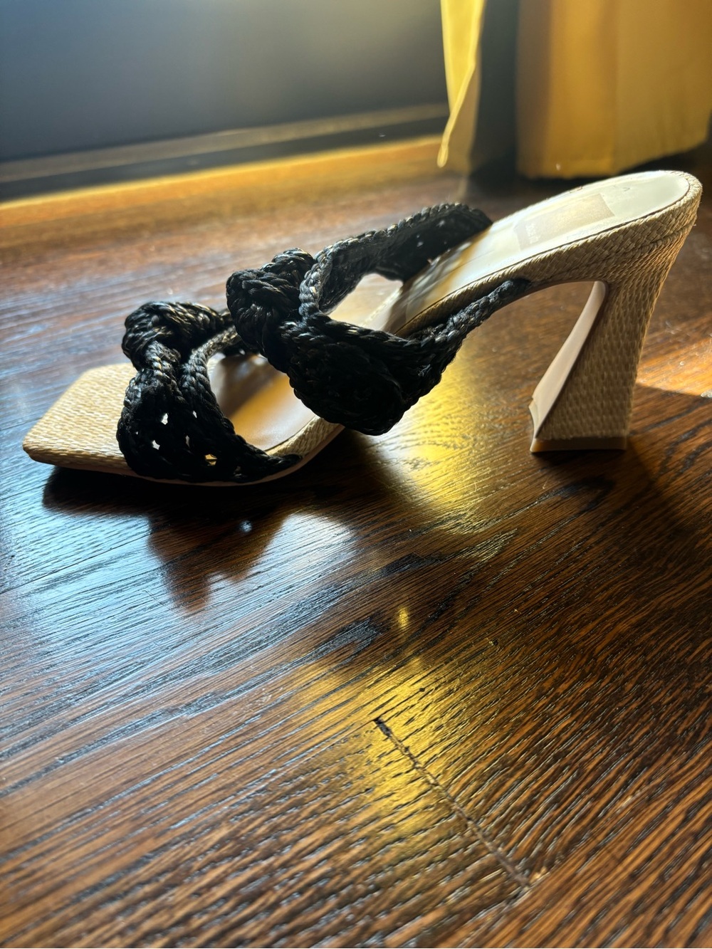 Dolce Vita Nyah Black Braided Double-Strap Heeled Sandals NWT Sz 8 Raffia - Picture 6 of 12